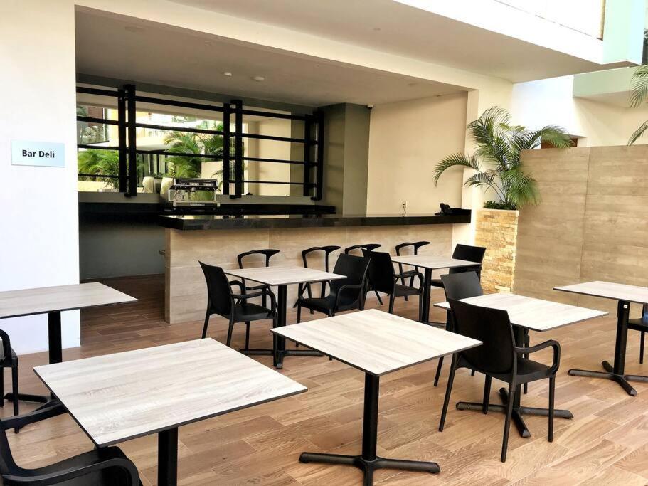 Your Exclusive Studio In The City - Top Amenities & Services For Free!! Playa del Carmen Buitenkant foto